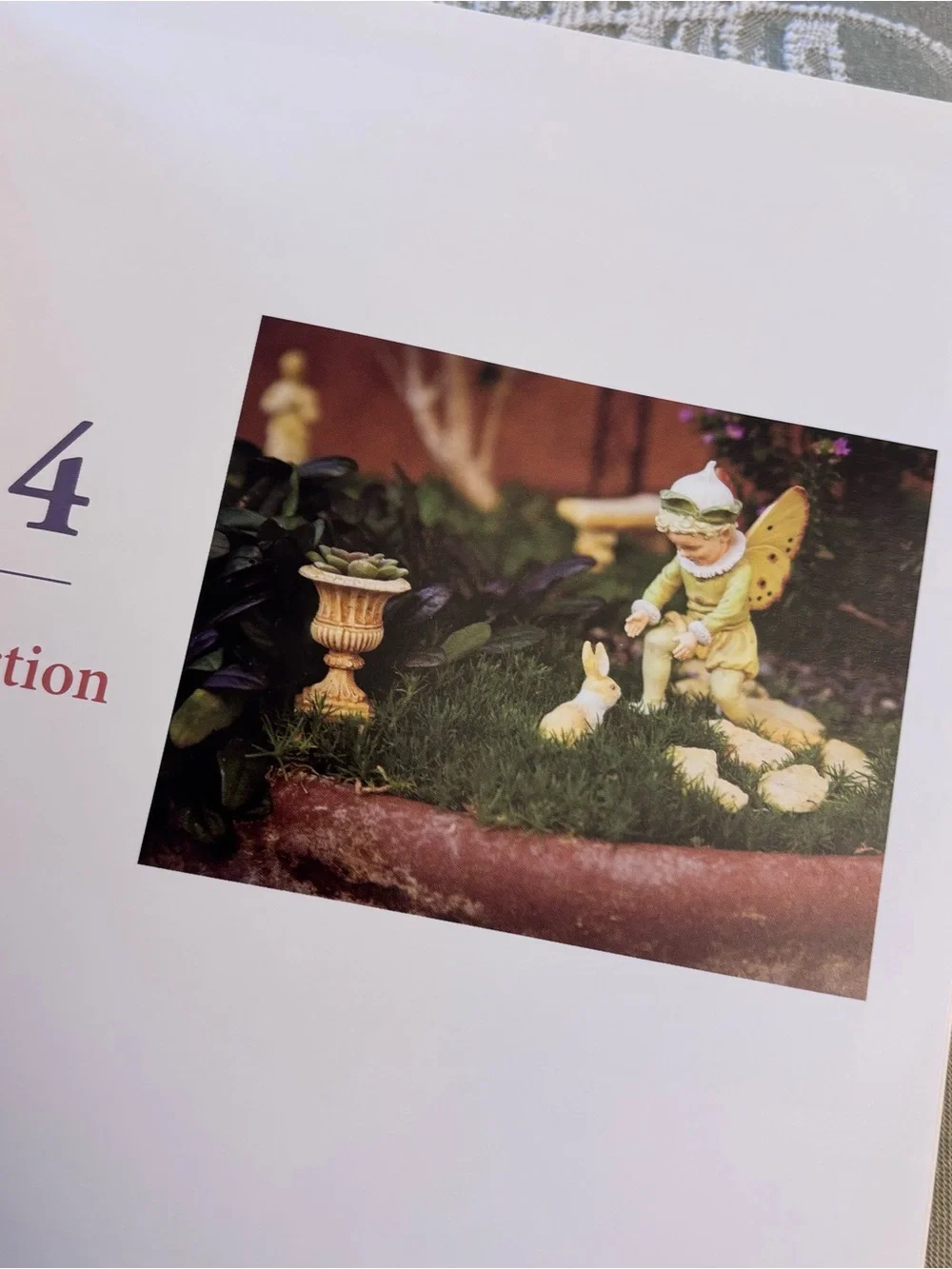 Fairy Gardening: Creating Your Own Magical Miniature Garden Julie Bawden-Davis